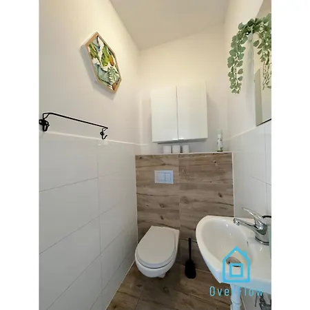 Privatunterkunft Walezy - Peaceful Retreat, 10 Minutes To Old Town & Seaside *