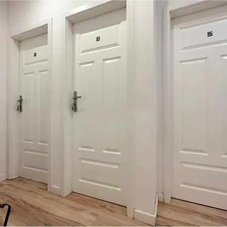 Walezy - Peaceful Retreat, 10 Minutes To Old Town & Seaside Gdańsk