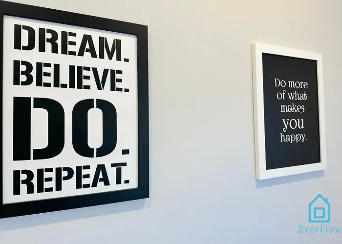 Walezy - Peaceful Retreat, 10 Minutes To Old Town & Seaside Rum i privatbostad