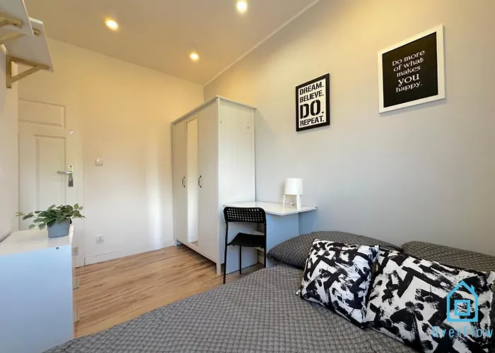 Walezy - Peaceful Retreat, 10 Minutes To Old Town & Seaside Gdańsk