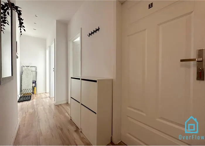 Walezy - Peaceful Retreat, 10 Minutes To Old Town & Seaside Gdansk